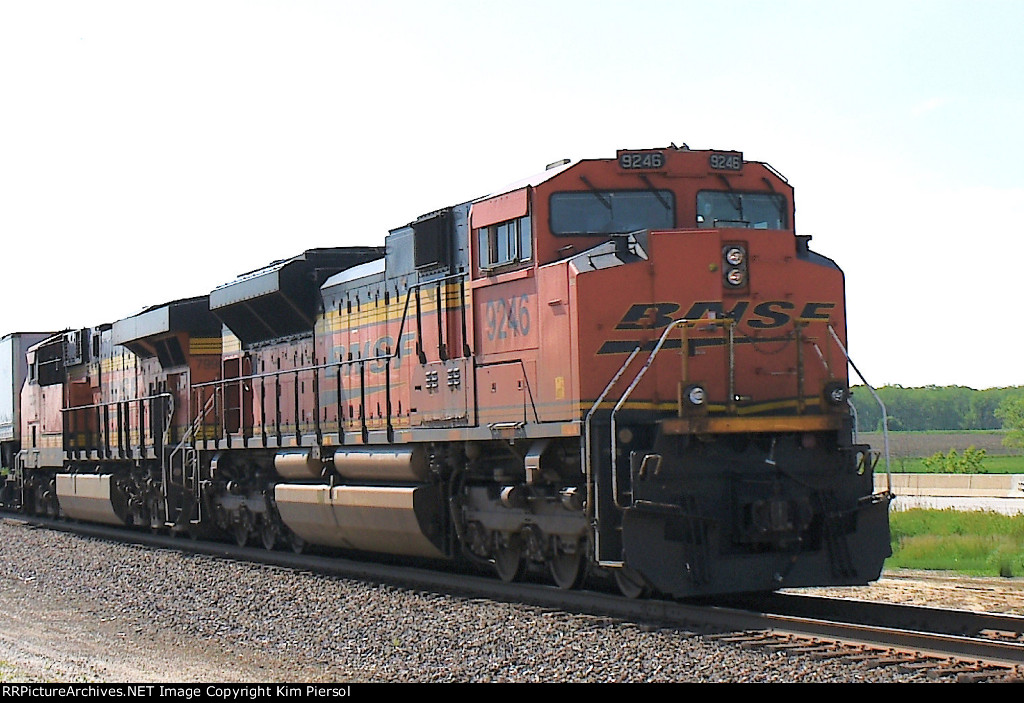 BNSF 9246 Pusher